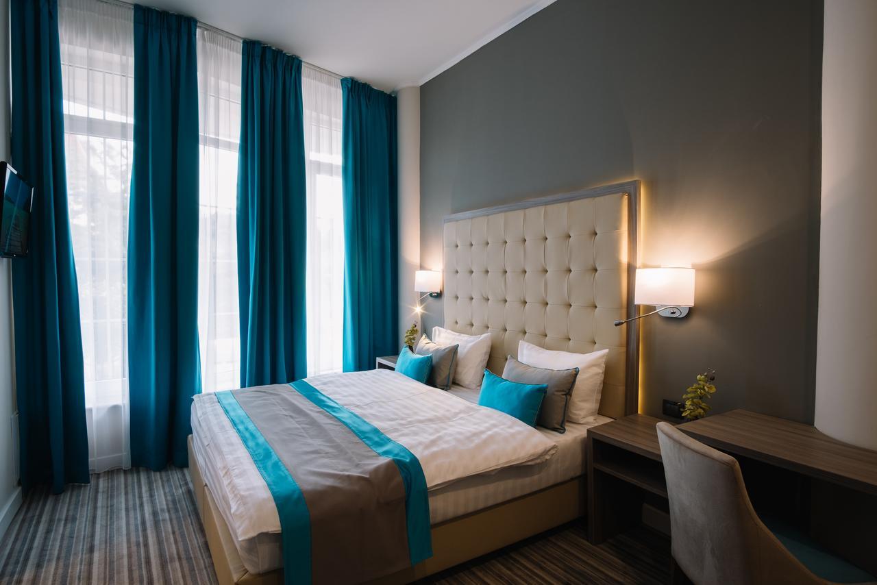 Norm Hill Hotel Cluj-Napoca Buitenkant foto