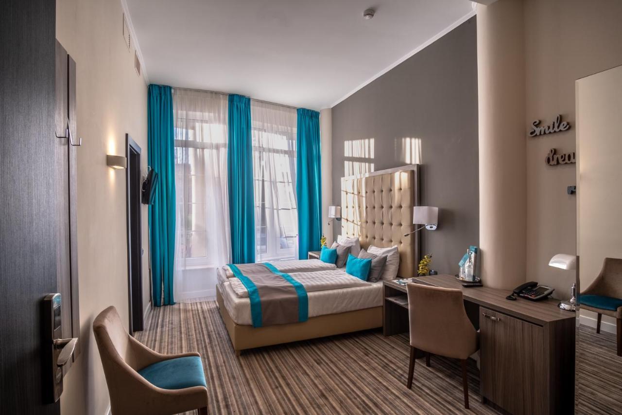 Norm Hill Hotel Cluj-Napoca Buitenkant foto